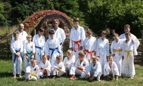Gruppenbild Trainingslager 2013 Jugendherberge.jpg